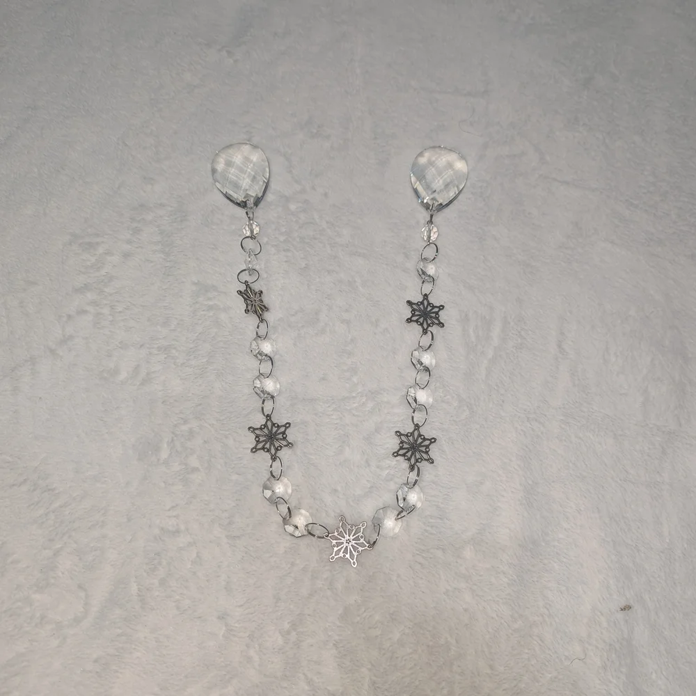 Silver and White Star garland